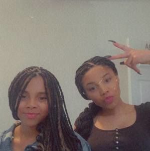 Meet your Posher, Akyria